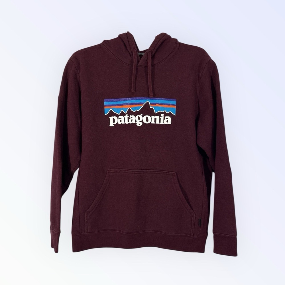 PATAGONIA HOODIE WOMENS LARGE MENS MEDIUM BURGUNDY
